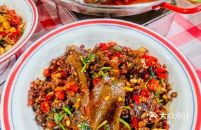 Radish and Pickled Cabbage Stir-fried with Rice Noodles