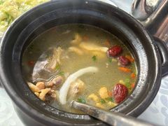 -范饭椰林川湘味海鲜·椰子鸡(三亚湾椰梦长廊店)