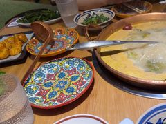 -洱火云南酸菜牛肉火锅(石景山当代商城店)