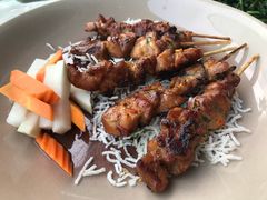 -Cau Go Vietnamese Cuisine
