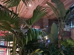 -弘安丽水温泉酒店