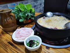 -菌之家·专业纯野生菌火锅·特色炒菌