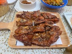 -小董哥烤串·爆汁大油边(故宫店)