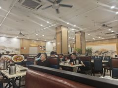 -红色湘菜馆(春风店)