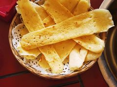 -鲁朗纳麦石锅鸡庄园
