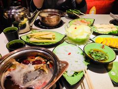 -一叶一世界·素食餐厅(锦华万达店)