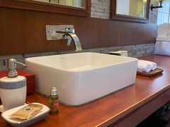 -南京夜泊秦淮君亭酒店·金陵书画院