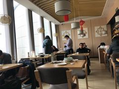 大堂-秦香阁·西北家常菜(徐汇日月光中心店)