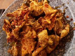 香辣鱼皮-恩你小木屋米酒店(安盛店)