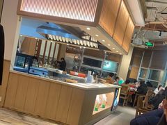 -蜜桃餐厅·伴山(湖滨商业街店)
