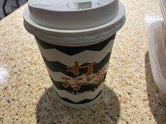 驰名丝袜奶茶-孖记茶档·热腾茶餐(乐峰店)