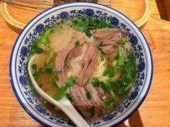 -嘻小北·兰州清汤牛肉面(太平洋森活天地店)