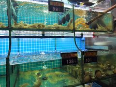 -覃记海鲜美食餐厅