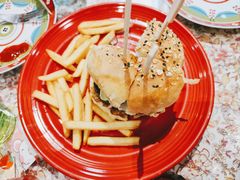 澳洲和牛汉堡肉饼-彼德西餐厅(凯德广场新南店)
