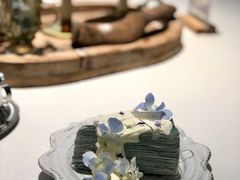 -露露家咖啡店