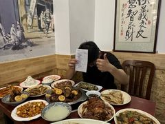 -聚首堂·特色小吃·肘子(什刹海德胜门店)