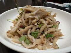 -梅利汴京烤鸭•开封豫菜地标店(东大街店)