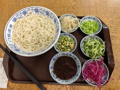 老北京炸酱面-门框胡同百年卤煮(新街口店)