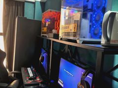 -粤塔x电竞酒店(深圳龙华大浪后浪新天地店)