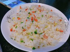扬州炒饭-夜猫子串吧·龙虾.江西小炒(万塘路店)