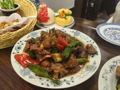 -鲁菜根·泰山菜(泰山店)