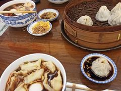 -笑来喜馄饨小笼工坊店(湖滨街店)