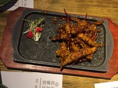 -胡桃里乐队酒馆(鎏嘉码头店)