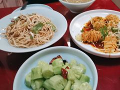 -宏状元现熬粥·京味菜(五棵松店)