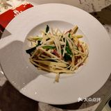 云南独一份的美味海菜芋头汤，味道清爽可口。普洱牛扒呼
