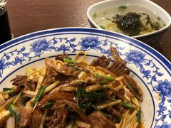 生爆腰花拌川-阿扁杭州面(苗圃店)