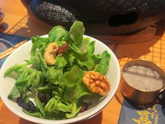-蚝·生·鲜牛烧肉铺(中央大街店)