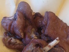 -侬佳蒸菜馆(听潮店)
