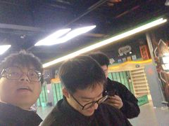 -极限PLAY运动娱乐新世界·团建派对表演休闲馆·室内高空游乐园