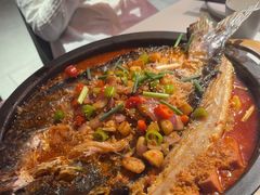 -鸣记脆皮烤鱼·海鲜烤鱼(三八广场店)