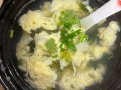 -闫家驴肉老店(华电一校店)