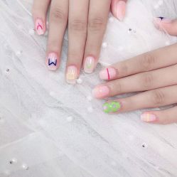 -艾珂·美甲美睫