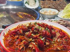 -乡土黄·鲜牛肉火锅·小龙虾(兴业街店)