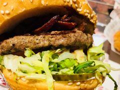 -The Habit Burger Grill 哈比特汉堡(复兴soho店)