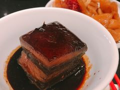 东坡肉-老头儿油爆虾·知味杭州(爱琴海购物中心)