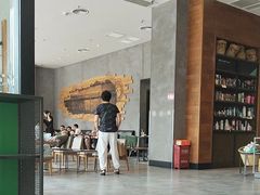 -星巴克(济宁万达广场店)