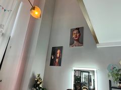 -ME觅妆·定制美妆·彩妆私教(菱角湖店)