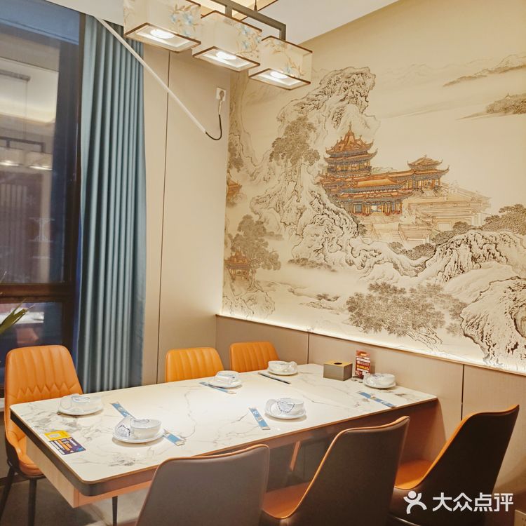 生日跟姐妹们来这里聚会就对了