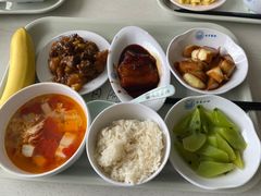 -同济大学本部学苑饮食广场