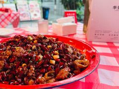肥肠辣子鸡-盐老幺自贡盐帮菜老店
