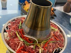 -撒拉人家.酸菜牦牛肉火锅