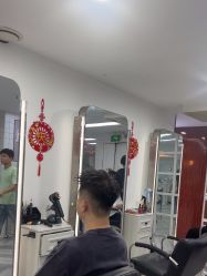 -米娜护肤造型