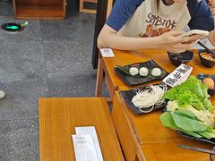 -呷哺呷哺(凯旋广场店)