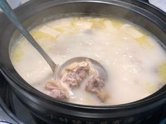 胡椒猪肚鸡-顺德公广东猪肚鸡·煲仔饭(白石洲店)