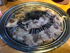 -老炉家木炭烤肉(长江国际店)