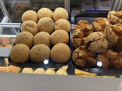 麻球-白玉兰食品(中山公园龙之梦店)